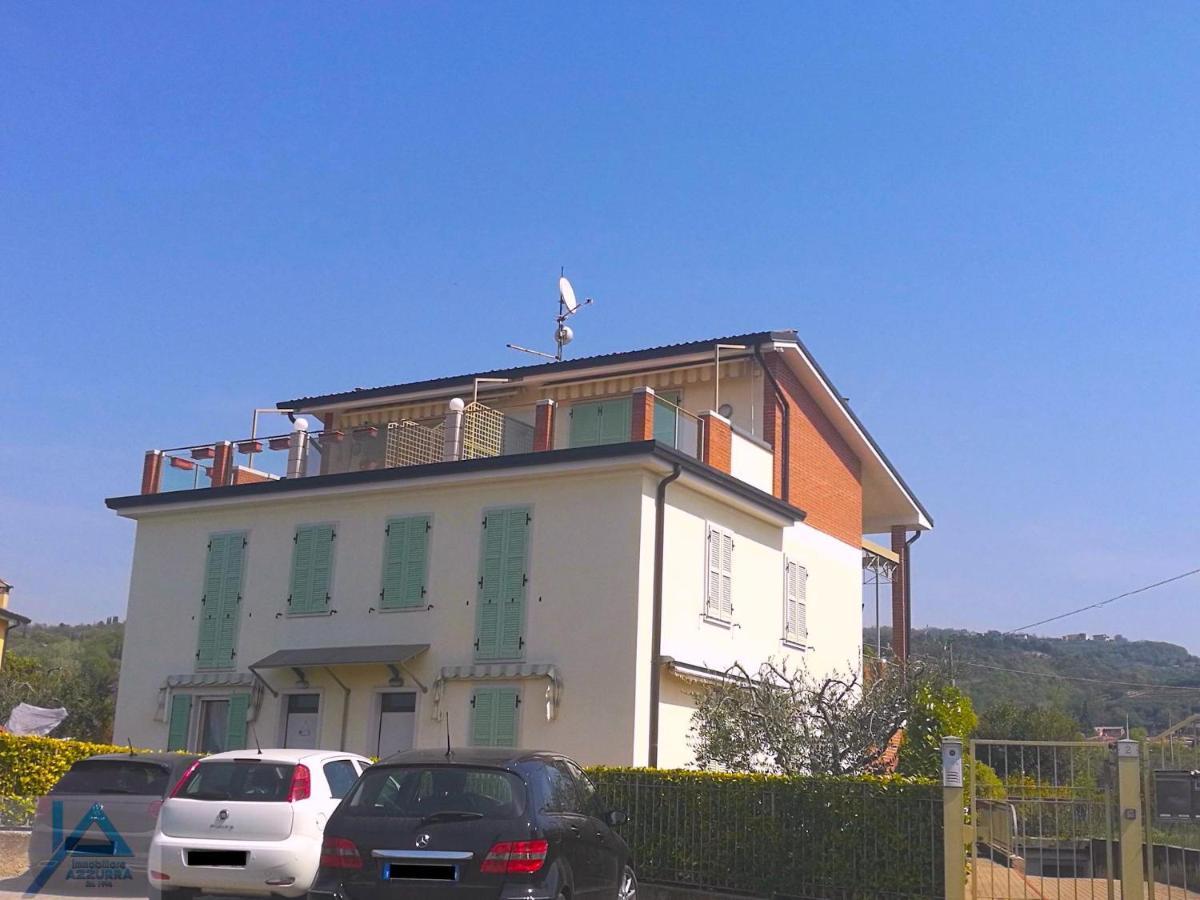 شقة باردولينو  في Casa Chiare - Immobiliare Azzurra المظهر الخارجي الصورة